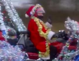 Ο Άγιος Βασίλης με... μοτοσυκλέτα! Βίντεο
