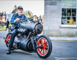 Steam powered motorcycle for devotee drivers!