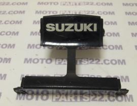 SUZUKI RGV 250, GSXR 400  TAIL LIGHT COVER CENTER 47311-33C 