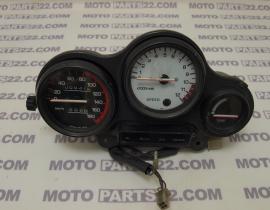 YAMAHA TZR 250 1KT   87 SPEEDO & TACHOMETER COMPLETE WITH WARNING LAMP KMH  8831 KM 
