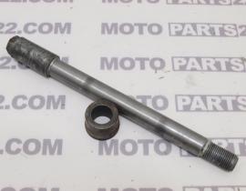 HONDA XRV 750 AFRICA TWIN 95  FRONT WHEEL AXLE WITH SPACER   44301MV1000  
